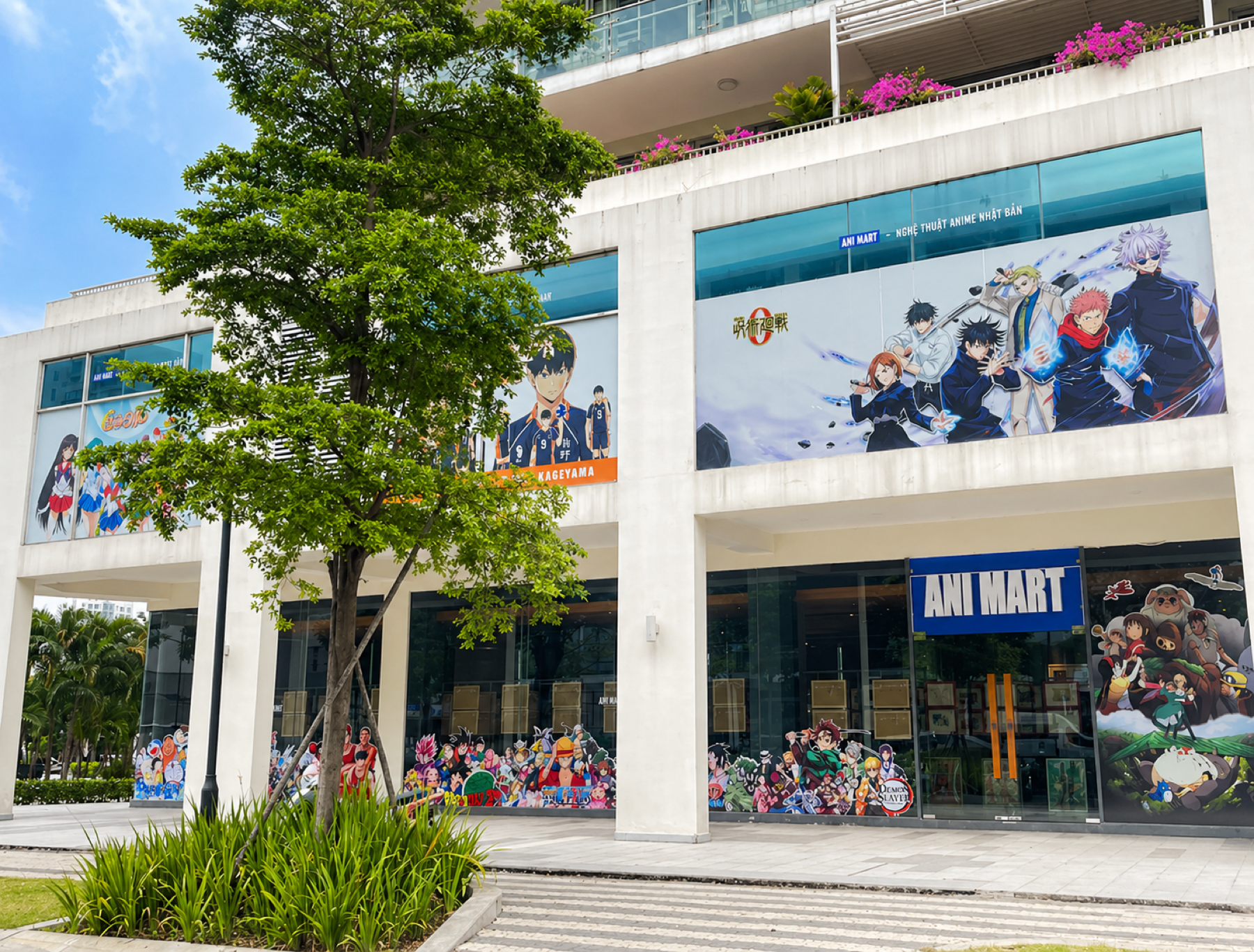 Ho Chi Minh anime art store exterior